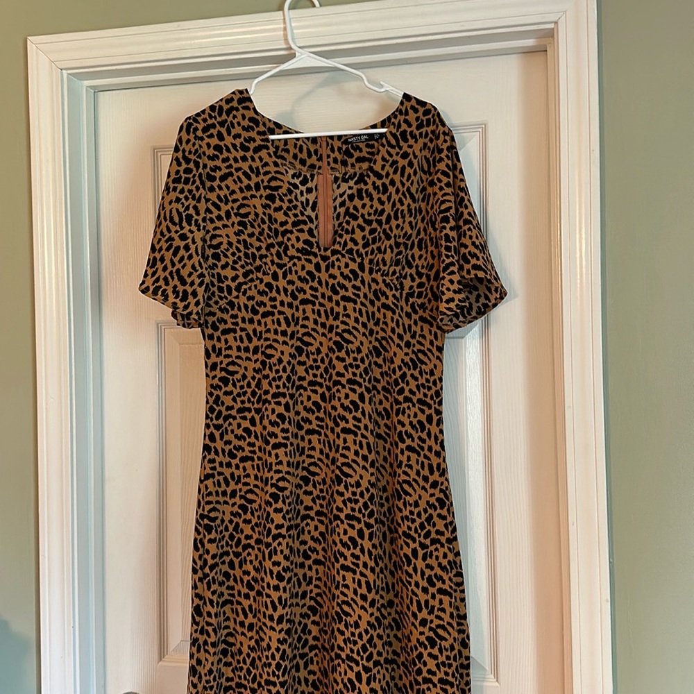 Nasty Gal Leopard Slit Flowy Maxi Dress